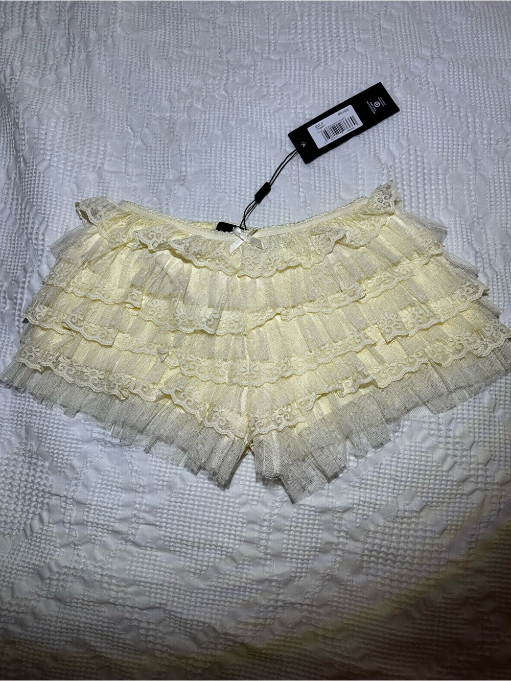 Jaded London Vanilla Rhea Lace Bloomer Shorts